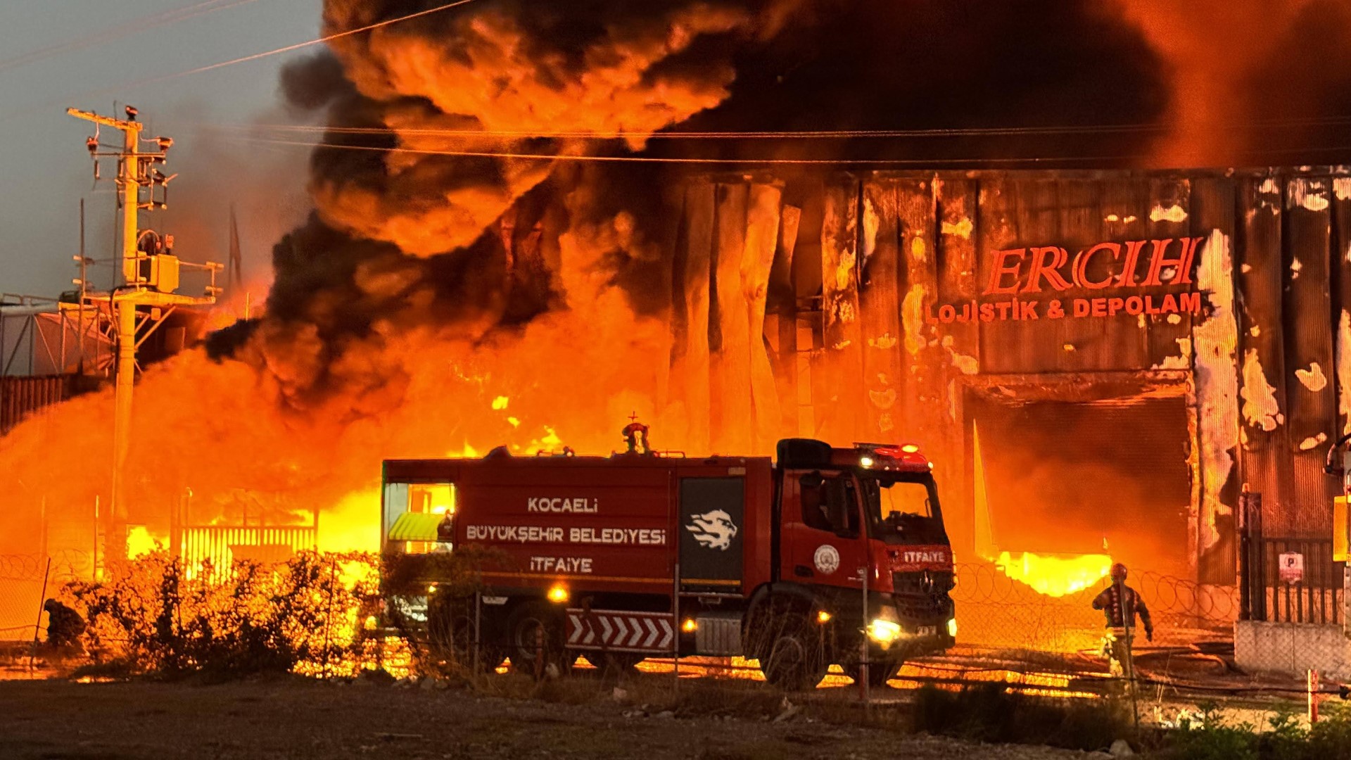 Kocaeli Büyükşehir Belediyesi İtfaiye Dairesi Başkanlığı, 2025 yılında 12 ilçede