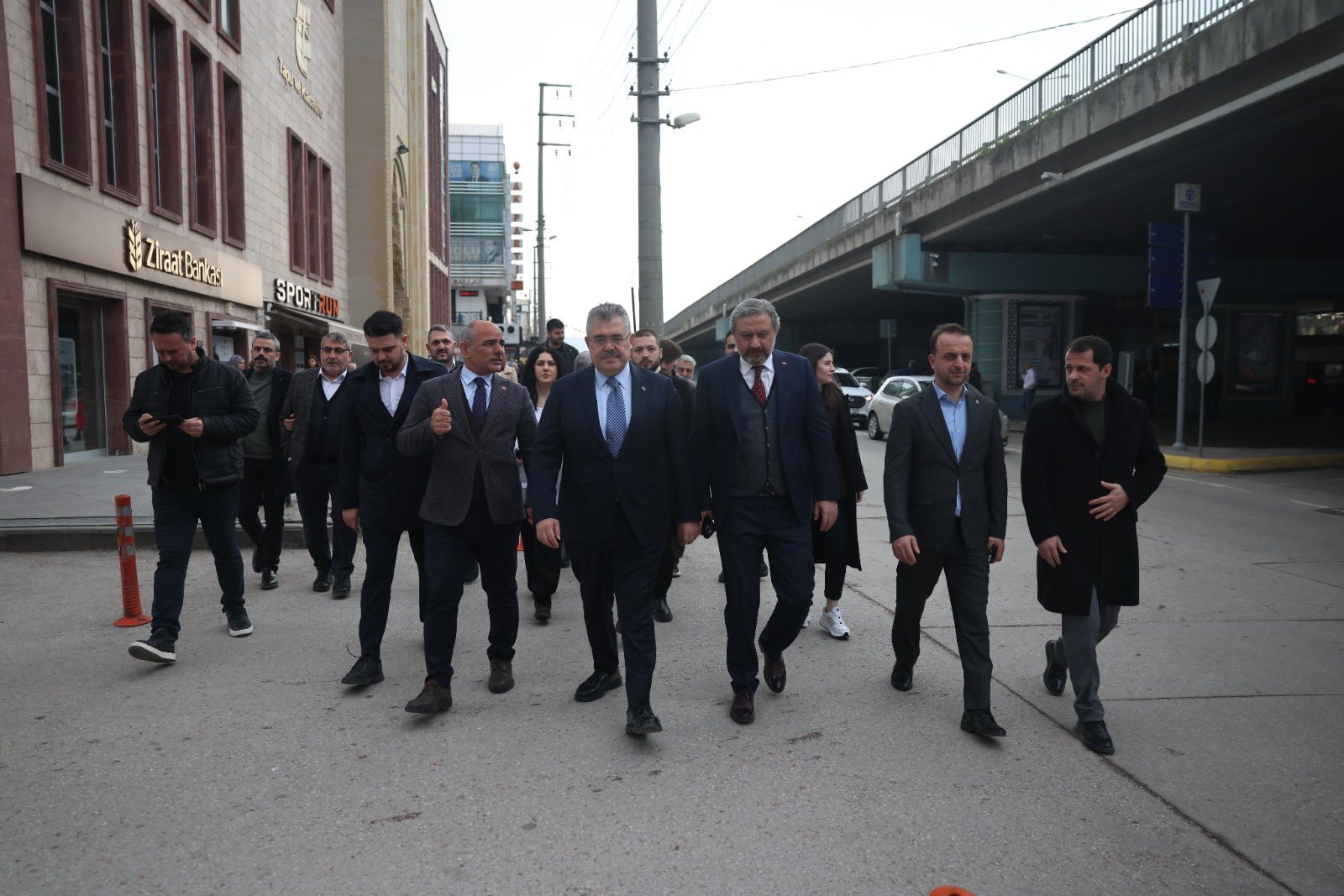 Körfez Belediye Başkanı Şener Söğüt, AK Parti Kocaeli Milletvekilleri Veysel