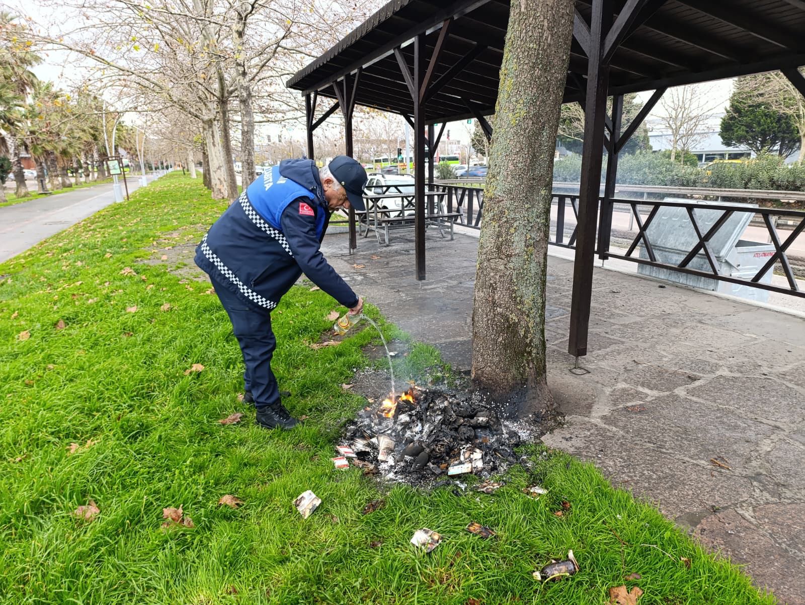 Kocaeli Büyükşehir Belediyesi Zabıta Dairesi Başkanlığı’na bağlı ekipler, devriye görevi