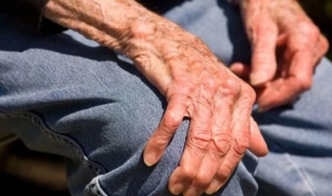 Fizik Tedavi ve Rehabilitasyon Uzmanı Dr. Merve Dede Akpınar, kemik