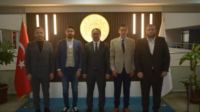 Türk Hukuk Enstitüsü Kocaeli Şube Başkanı Av. Semih Türeyen ve