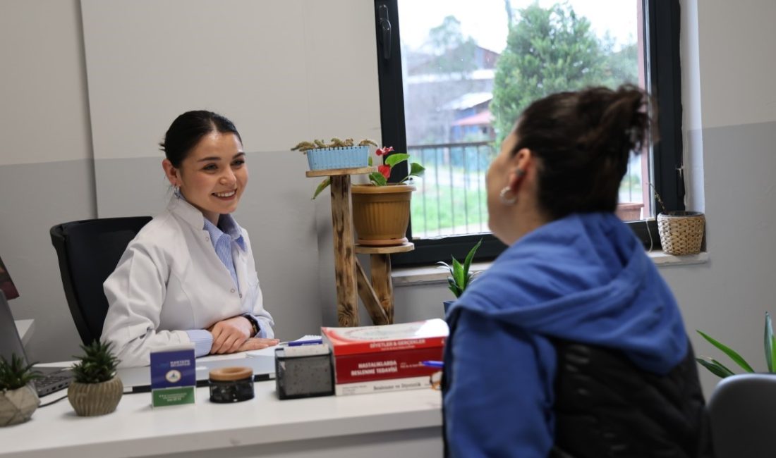 Kartepe Belediyesi bünyesinde hizmet veren diyetisyenler, Ramazan ayı boyunca vatandaşlara