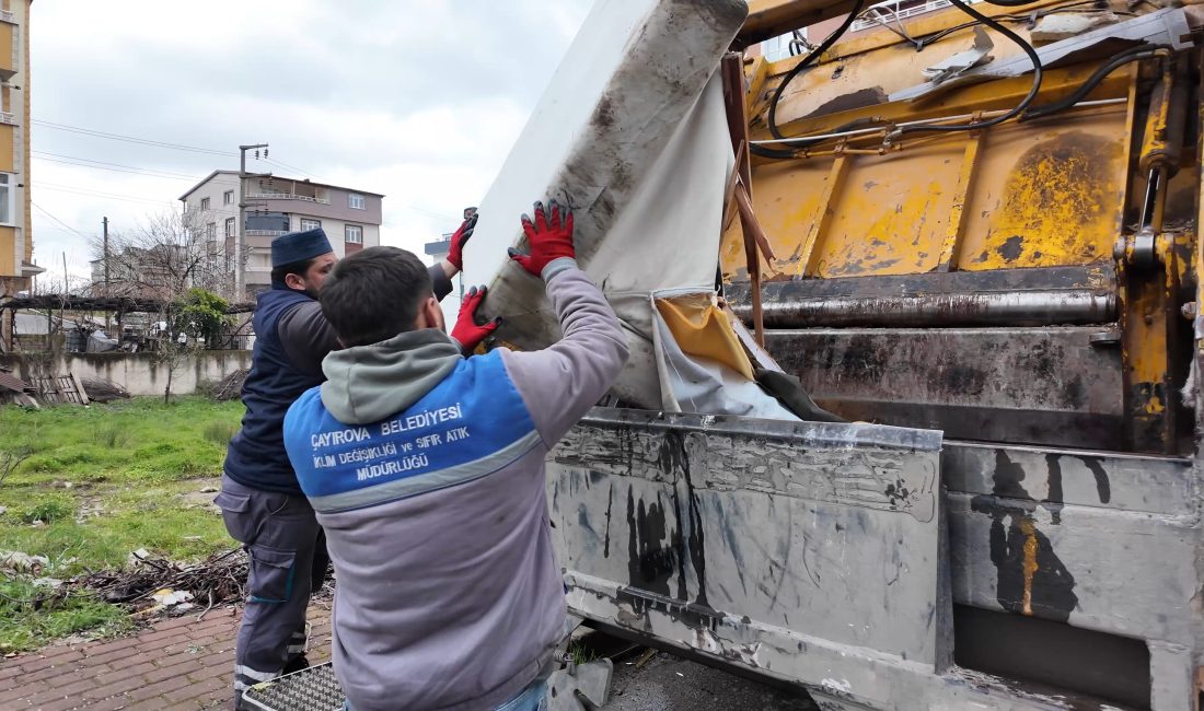 Çayırova Belediyesi, kaba atıkların randevu sistemiyle adreslerden alındığını, kurallara uymayanlara
