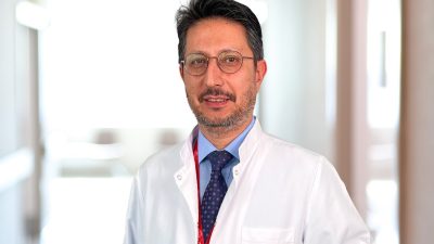 Ramazan ayında kanser hastalarından gelen oruç tutma sorularının arttığını belirten