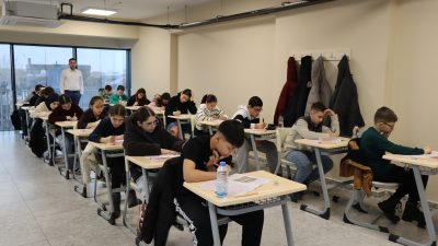 İzmit Belediyesi Çınar Akademi’nin 2026-2027 eğitim öğretim yılı için düzenlediği