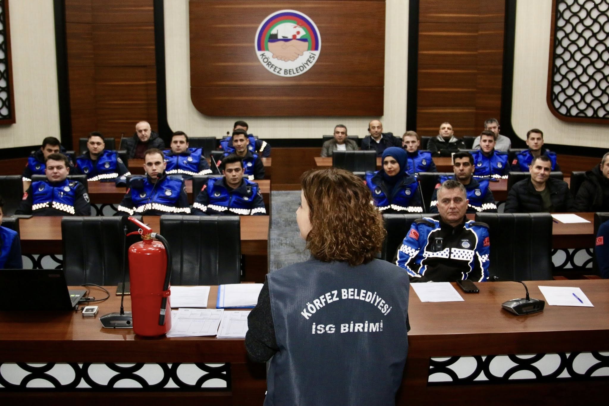 Körfez Belediyesi, personele yönelik eğitimleri aralıksız sürdürüyor. Bu kapsamda da