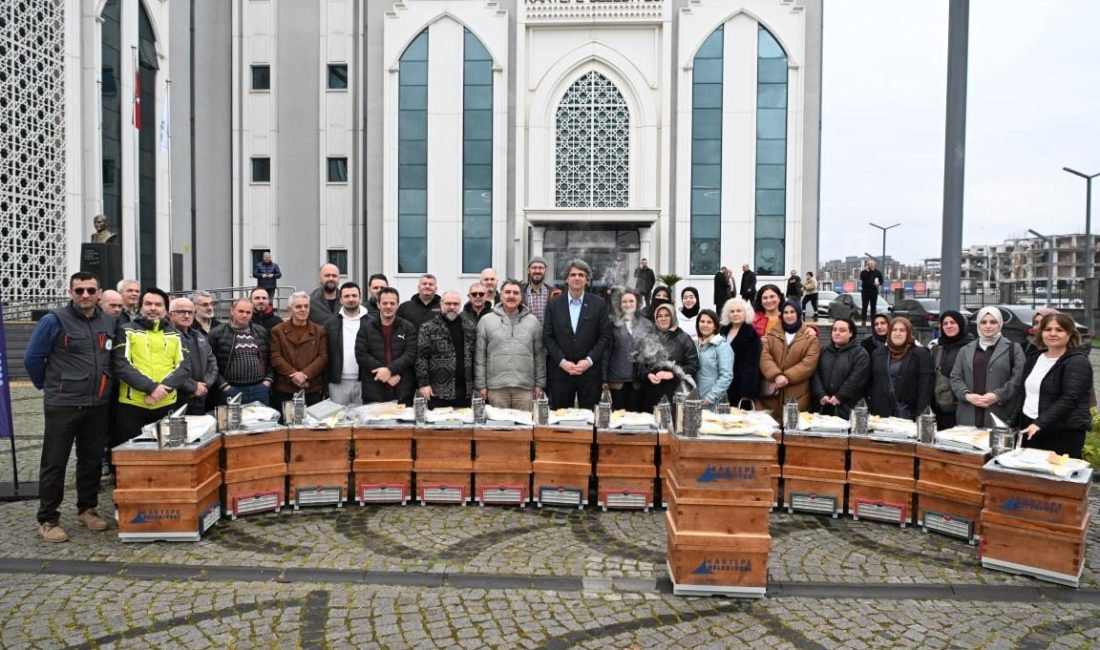 Kartepe Belediyesi, ilçede arıcılık faaliyetlerini desteklemek ve bal üretimini artırmak