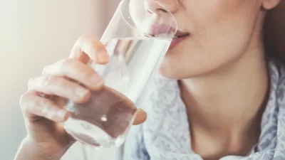 Su tüketimine dikkat çeken ve oruç sonrası beslenme ilgili önemli