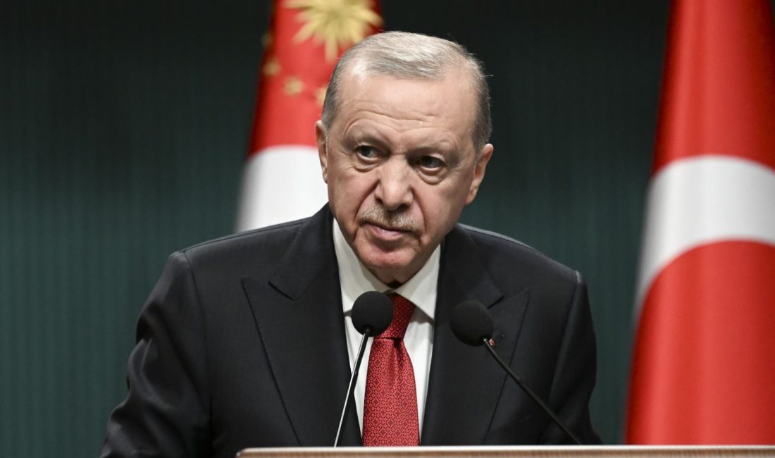 Cumhurbaşkanı Recep Tayyip Erdoğan, APP plaka ve araçlardaki ses-görüntü sistemlerine