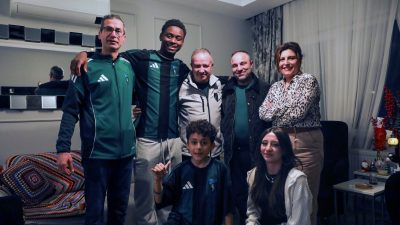 Çocukların şehrin takımını tutması ve aidiyetlerini geliştirmesi için birçok organizasyon