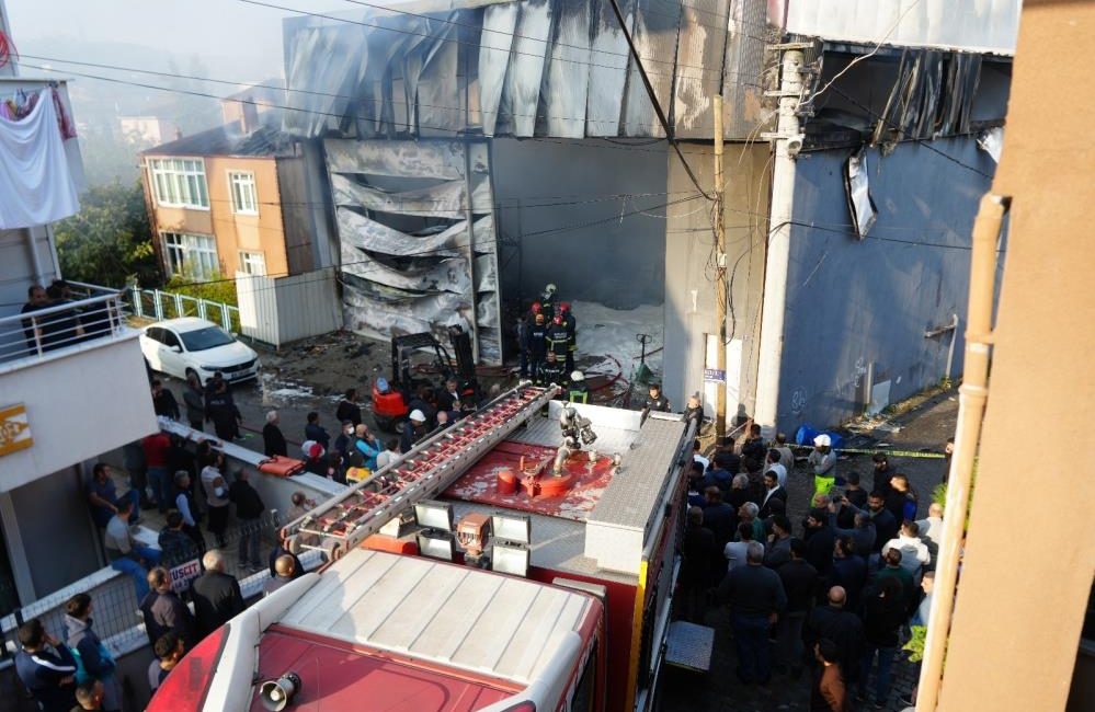 Kocaeli'nin Dilovası ilçesinde 7 kişinin hayatını kaybettiği fabrika yangınına ilişkin