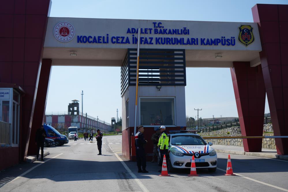 Kocaeli'nin Dilovası ilçesinde 7 kişinin hayatını kaybettiği parfüm dolum tesisi