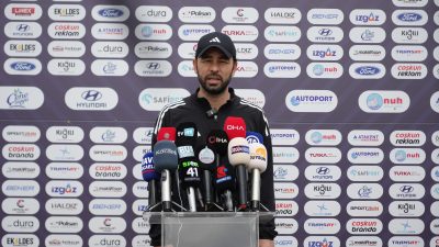 Kocaelispor Teknik Direktörü Selçuk İnan, yeşil-siyahlı takımdaki geleceğine ilişkin yönetimle