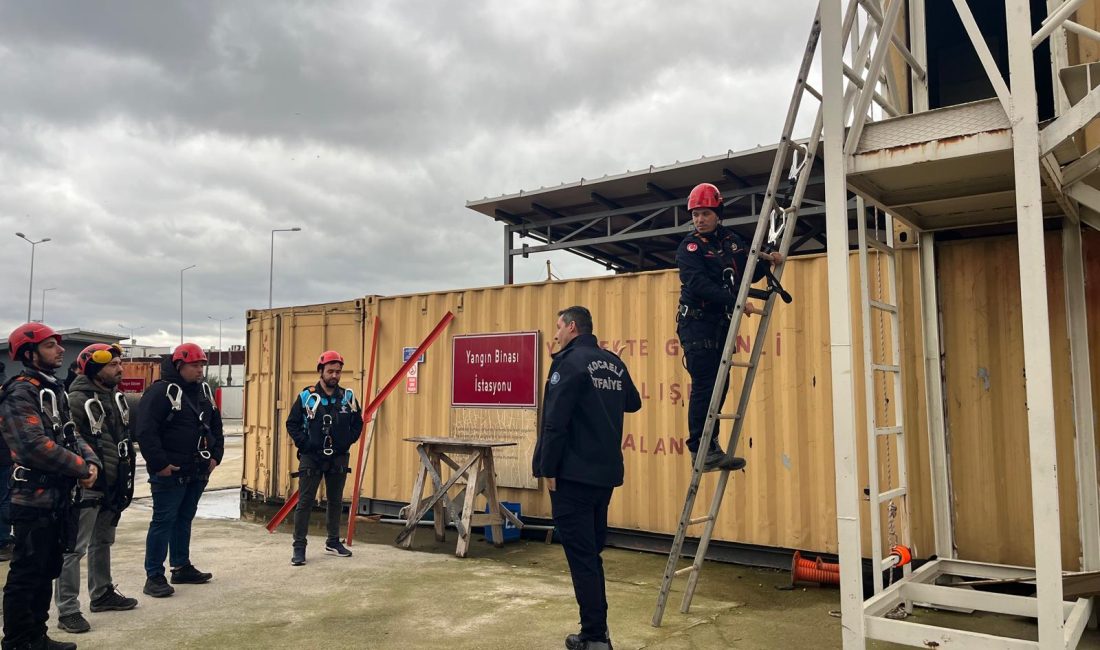 Kocaeli Büyükşehir Belediyesi, çalışan güvenliğini artırmak amacıyla yüksekte çalışma eğitimlerini