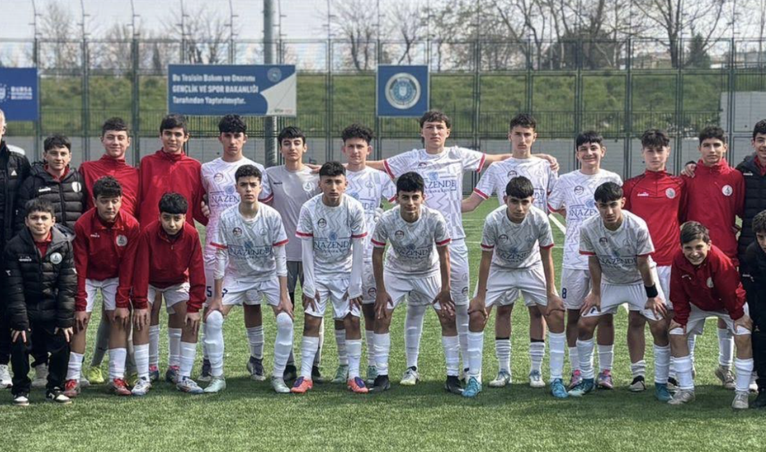 Bursa’da yapılan U14 Türkiye Futbol Şampiyonası birinci kademesinden şampiyon olarak