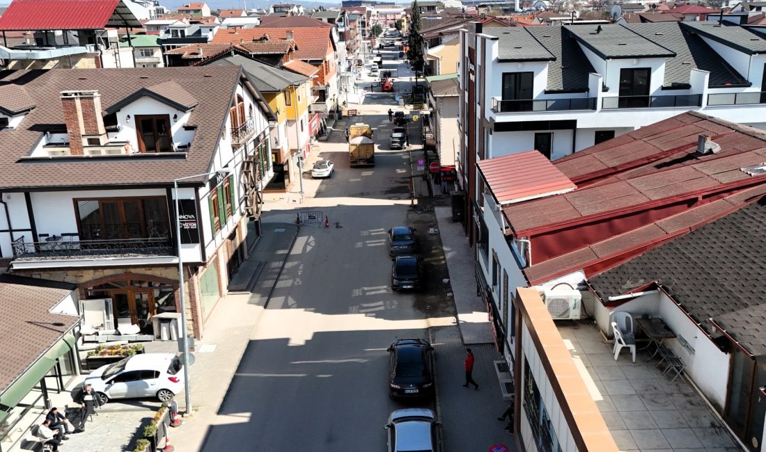 Kocaeli Büyükşehir Belediyesi, kent genelinde sürdürdüğü üstyapı yatırımlarına bir yenisini