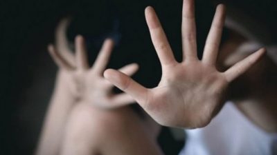 Kocaeli'nin Gölcük ilçesinde kız öğrencisine cinsel istismarda bulunduğu iddiasıyla yargılanan