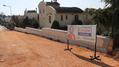İzmit Belediyesi Fen İşleri Müdürlüğü, Tüysüzler Mahallesi Fatih Caddesi’nde yapımını