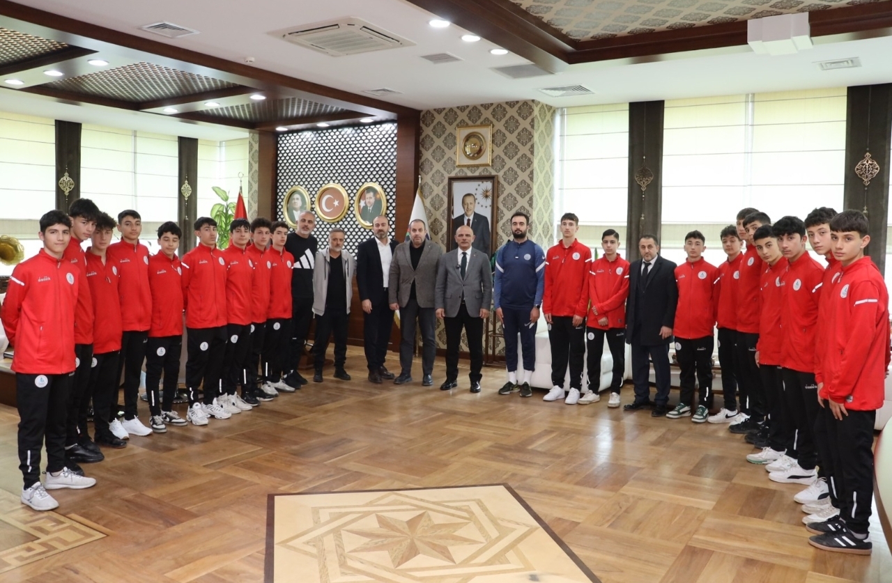 Türkiye U14 Futbol Şampiyonası 1. Kademe elemelerini şampiyon olarak bitirerek