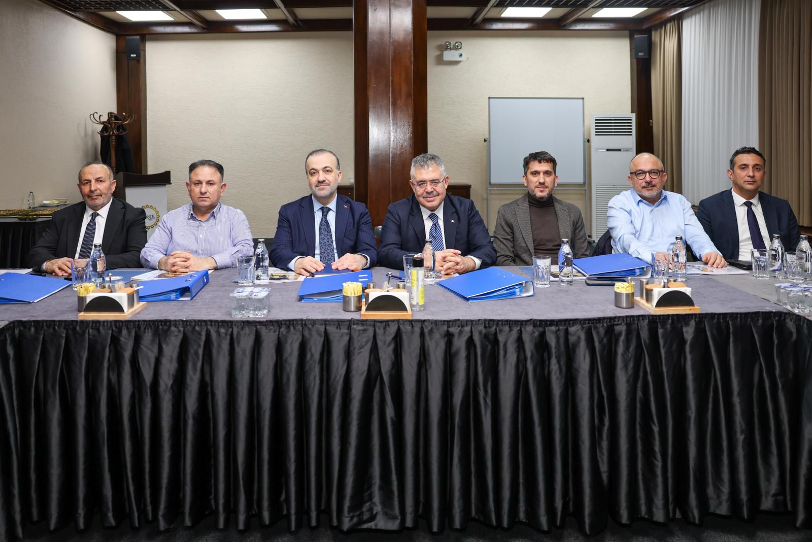 AK Parti ile SEDAŞ yetkilileri, Kocaeli’de enerji altyapısına yönelik değerlendirme