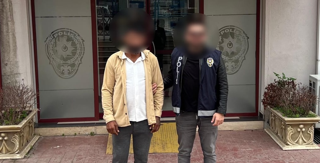 Derince’de polis ekiplerinin çalışmasıyla hakkında 13 yıl 2 ay 15