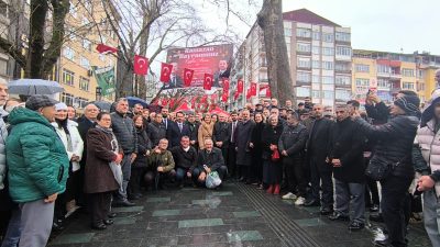 CHP Kocaeli örgütü bayramlaşma programında bir araya gelirken, yapılan konuşmalarda