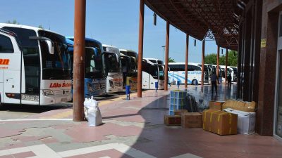 Kocaeli Büyükşehir Belediyesi, Kandıra Otobüs Terminali içindeki 4 işyerini 1