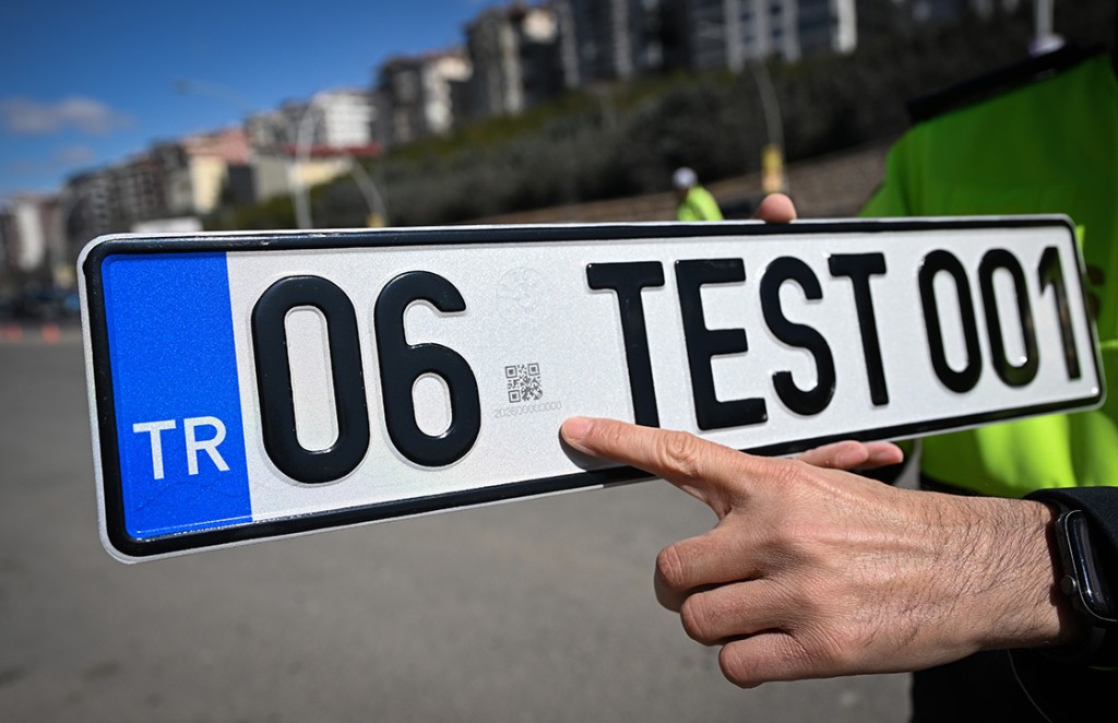 Sosyal medyada hızla yayılan APP plaka iddiaları araç sahiplerini endişelendirse
