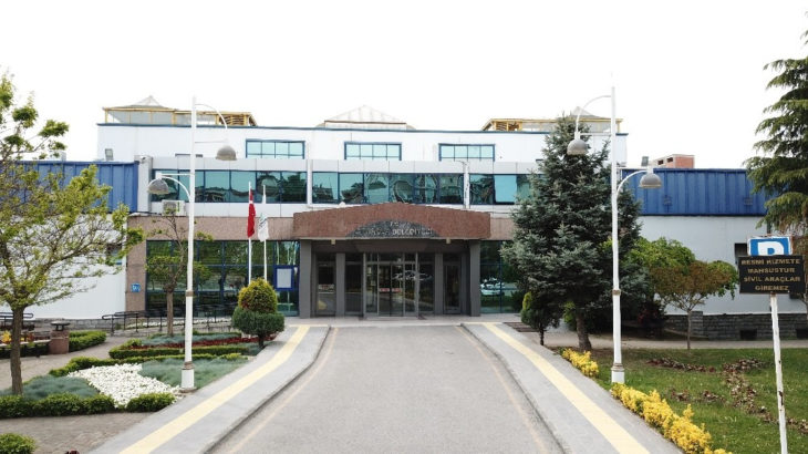 Çayırova Belediyesi, Şekerpınar Mahallesi’nde bulunan iki taşınmazı 3 yıllığına kiraya