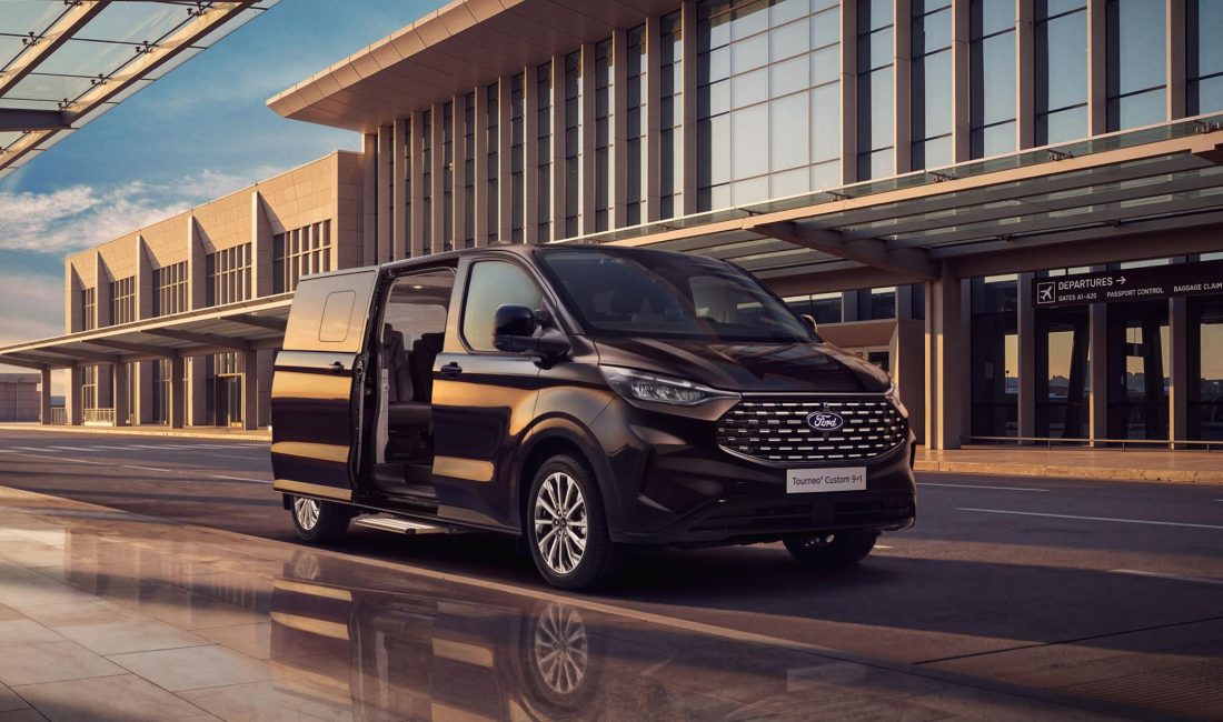 Ford Türkiye, Ford Tourneo Custom modelinin 9+1 koltuklu yeni versiyonunu