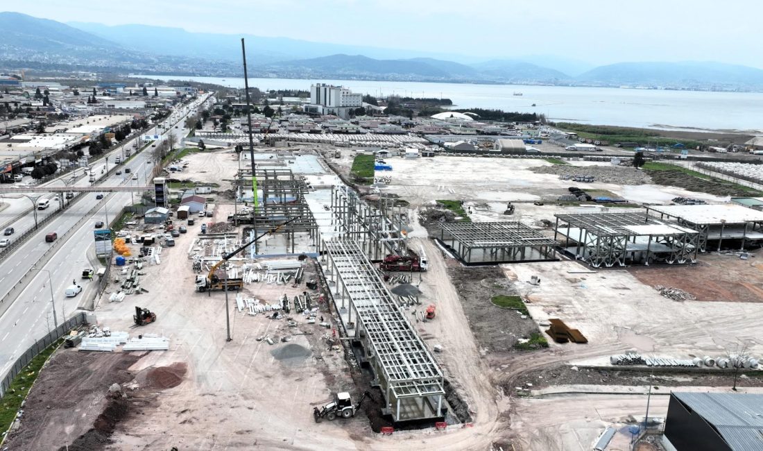 Sosyal sorumluluk bilinciyle önemli yatırımları hayata geçirerek Kocaeli’yi geleceğe hazırlayan