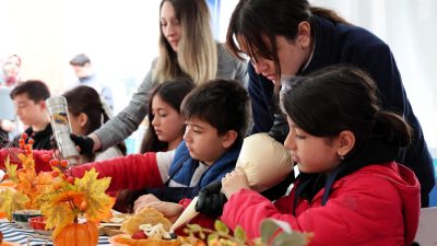 Büyükşehir tarafından Milli İrade Meydanı’nda düzenlenen 23 Nisan Ulusal Egemenlik