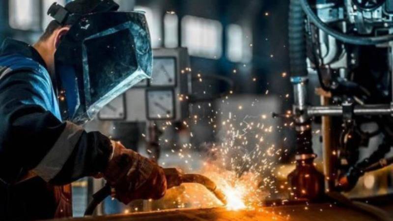 İmalat sanayi genelinde mevsimsel etkilerden arındırılmış Kapasite Kullanım Oranı (KKO-MA),