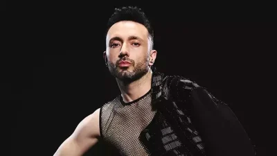 "Perperişan" şarkısının sözlerinde müstehcen betimlemelerin yapıldığı ve yaş sınırlaması olmaması