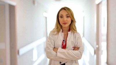 Bireylerin çoğu zaman zihinsel senaryolarını gerçekmiş gibi algıladığını belirten Psikolog