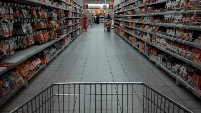 Nisan ayında 12 ay sonrası yıllık enflasyon beklentileri bir önceki