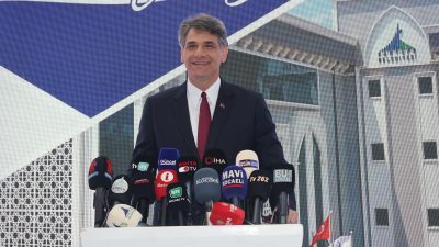 Mustafa Kocaman, Necip Fazıl Kısakürek Kültür Merkezi’nde düzenlenen programda 7