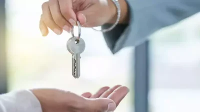 Gölcük Belediyesi, Merkez Mahallesi’nde bulunan 5 işyeri için kapalı teklif