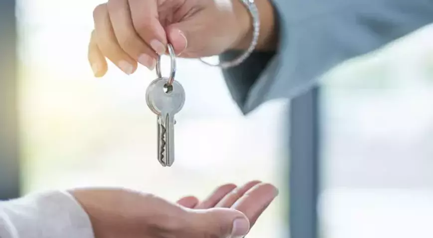 Gölcük Belediyesi, Merkez Mahallesi’nde bulunan 5 işyeri için kapalı teklif