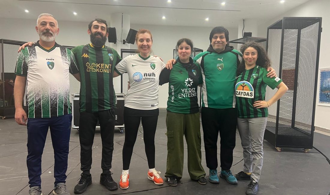 Cuma akşamı Kocaelispor’un kuruluşunun 60. yılına özel olarak Kocaeli Büyükşehir