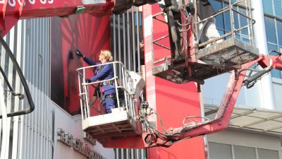 İzmit Belediyesi, MHP Meclis Üyesi Okan Karagöz’ün 23 Nisan’a ilişkin