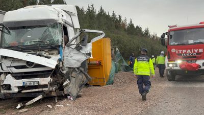 TEM Otoyolu'nun Kocaeli geçişinde aralarında LPG tankeri ve tırların da