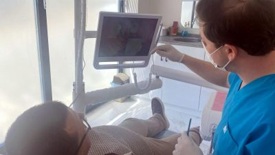 Özellikle sosyal medya üzerinde satılan diş parlatıcı, beyazlatıcı ve benzeri