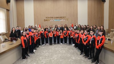 Darıca Belediyesi Eğitim Spor Kulübü Halk Oyunları ekibi, il şampiyonasında