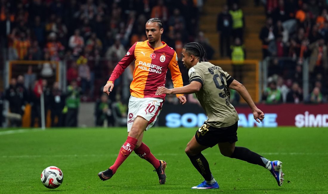 Trendyol Süper Lig'in 29. haftasında Galatasaray, Kocaelispor ile berabere kalırken,