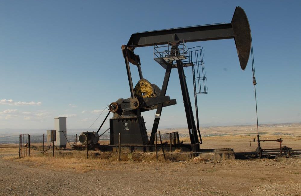 Brent petrol fiyatları ABD ve İran'ın barış görüşmelerine yeniden başlayabileceği