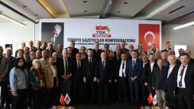 Kocaeli'de gerçekleştirilen Türkiye Gazeteciler Konfederasyonu'nun 30. Başkanlar Kurulu Toplantısı'nda, yerel
