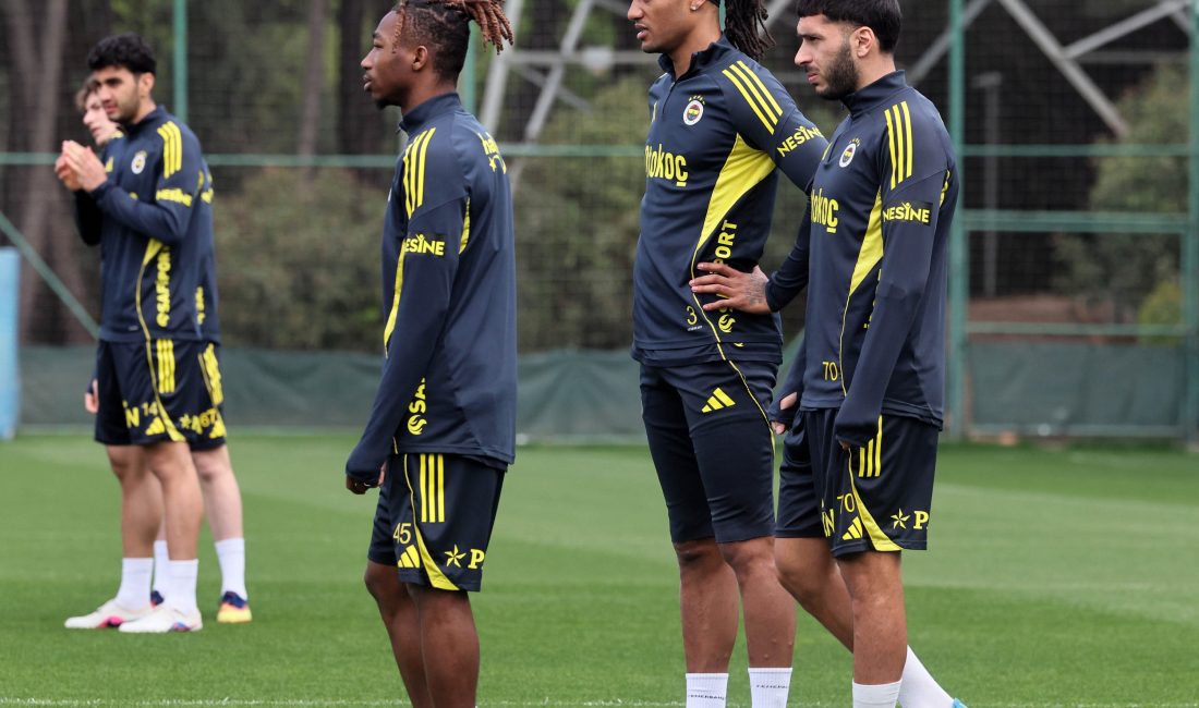 Fenerbahçe, 26 Nisan Pazar akşamı deplasmanda Galatasaray ile oynayacağı Trendyol