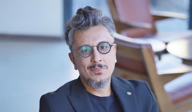 Gazeteci yazar Mevlüt Soysal'ın kaleme aldığı "Satu Mare'de Dinle Beni"