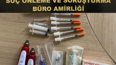 Kocaeli'de estetik salonlarına düzenlenen operasyonda, kullanımı yasak tıbbi cihazlar ve
